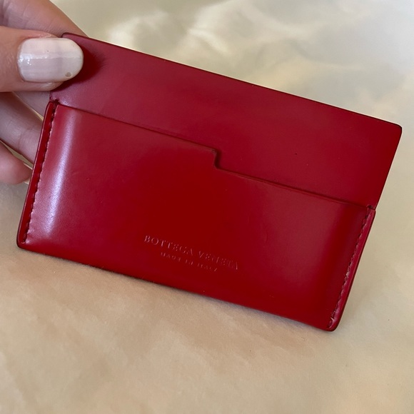 Bottega Veneta Red Leather Card Holder - Picture 11 of 14